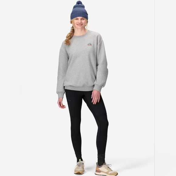 Marmot Tops - Brand New with Tags | Size Medium MARMOT Peaks Crew Sweatshirt